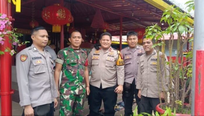 Pengamanan Perayaan lmlek Di Vihara Che San Kung Rutan Salemba