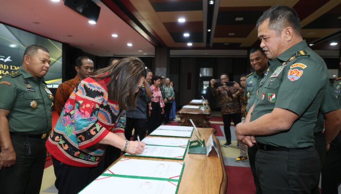 Kasad Launching Penandatanganan Kontrak Pengadaan Barang Dan Jasa TNI AD TA 2025