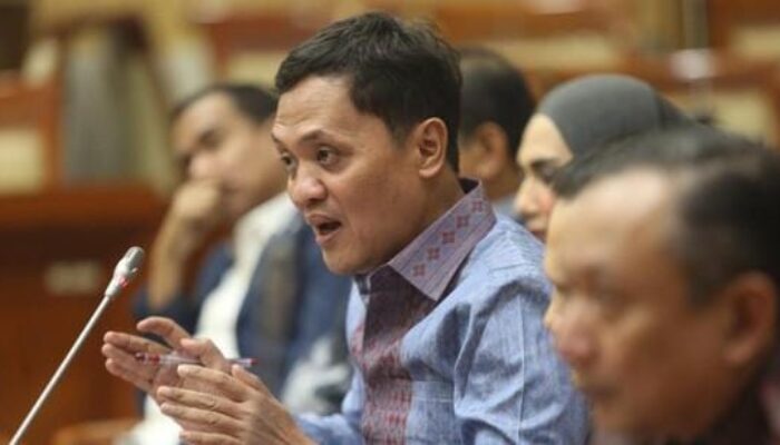 Ketua Komisi III DPR RI Bantah Isu Penghapusan SKCK: Hoaks dan Tidak Berdasar