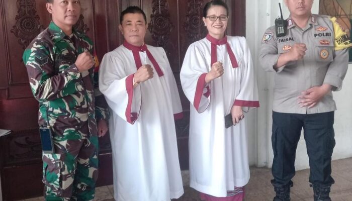 Jaga Keamanan Perayaan Paskah, Polisi Senen Bersinergi dengan Jemaat Gereja