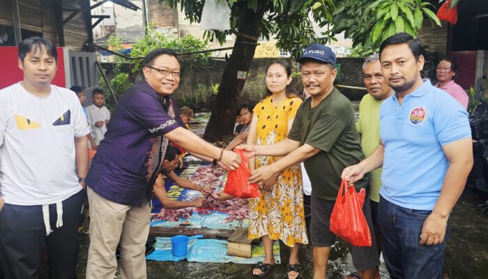 Makna Kurban dan Kebersamaan, PWI Jakarta Barat Rayakan Idul Adha Bersama Warga