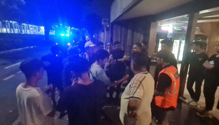 Perkelahian di Bmart Cafe Jakarta Pusat, Polisi Amankan Korban Luka