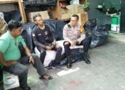 Bhabinkamtibmas Cempaka Putih Timur Gencarkan Sambang Dialogis untuk Jaga Keamanan Warga