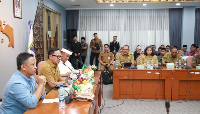 Wamendagri Bima Arya Ingatkan Pemkot Depok Pentingnya Konsep Usaha Kopdeskel Merah Putih