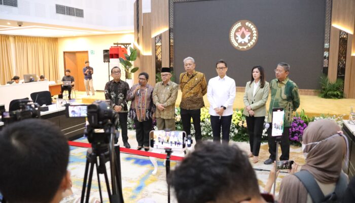 Wamendagri Tegaskan Komitmen Kemendagri Dukung Pemeriksaan Kesehatan Gratis untuk Wujudkan Masyarakat Sehat