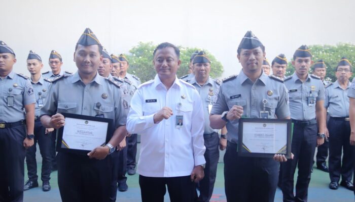 Lapas Cipinang Berikan Penghargaan Pegawai Berprestasi, Wujud Nyata Panca Carana Laksya Pemasyarakatan
