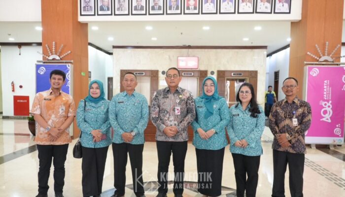 Ketua TP PKK Jakpus Terima Tim Verlap Provinsi di Dua Lokasi