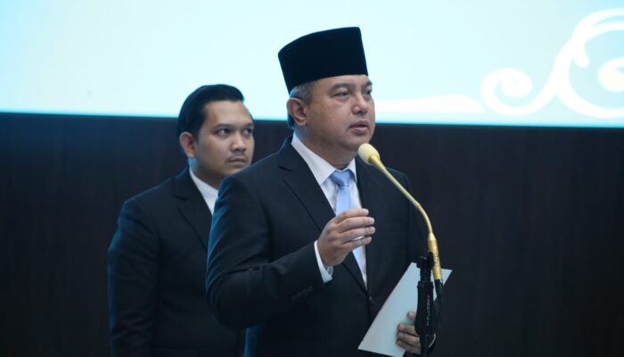 Lantik 55 Pejabat Baru, Sekjen Kemendagri Tekankan Integritas dan Dukungan terhadap Program Prioritas Presiden