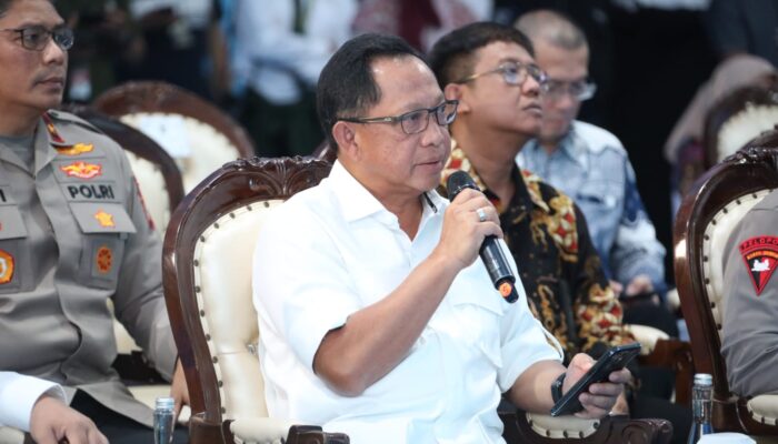 Mendagri Tito Apresiasi Perum Bulog dan Polri Atas Inisiasi Gerakan Pangan Murah