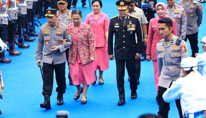Gelar Pengantar Tugas Mantan Wakapolri, Kapolri: Terima Kasih Komjen Dofiri