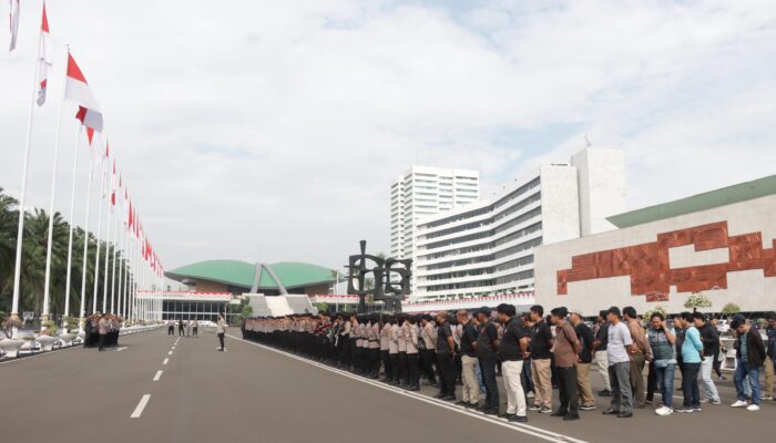 1.145 Personel Polisi Disiagakan Kawal Aksi Massa di Depan DPR