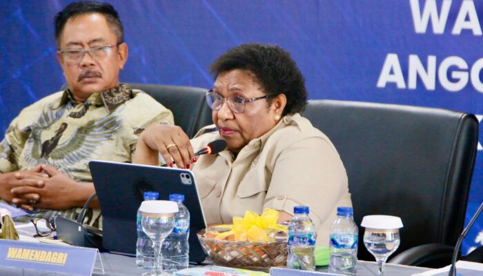 Wamendagri Ribka Tekankan Profesionalisme dan Tata Kelola Sehat Bank Daerah sebagai BUMD