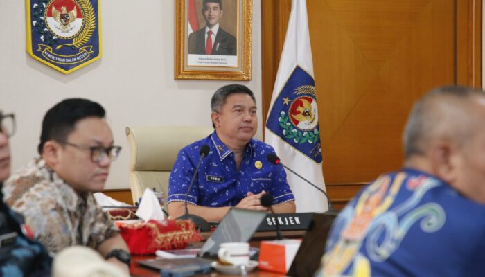 Sekjen Kemendagri Minta Pemda Tinjau Persiapan Gerakan Pangan Murah Serentak
