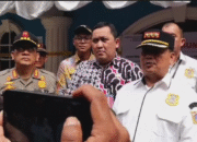 Satpol PP DKI Jakarta Segel Bar Starmoon, Eksploitasi Anak dibawah Umur