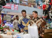 Tinjau Pasar Palimo Palembang, Mendagri dan Mentan Pastikan Distribusi Beras SPHP Lancar dan Terjangkau