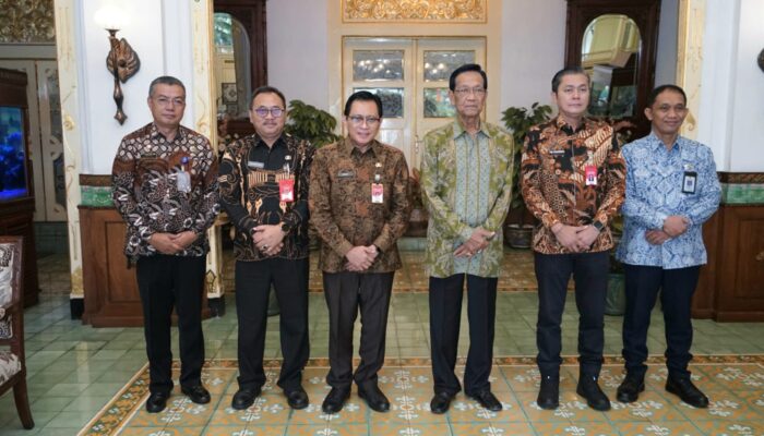 Sambangi Provinsi DIY, Kemendagri Dorong Pemda Optimalkan Siskamling dan Pastikan Situasi Kamtibmas Aman