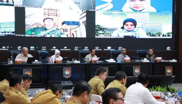 Mendagri Imbau Daerah yang Inflasinya Tinggi Perkuat Koordinasi Pengendalian dengan BPS hingga Bulog