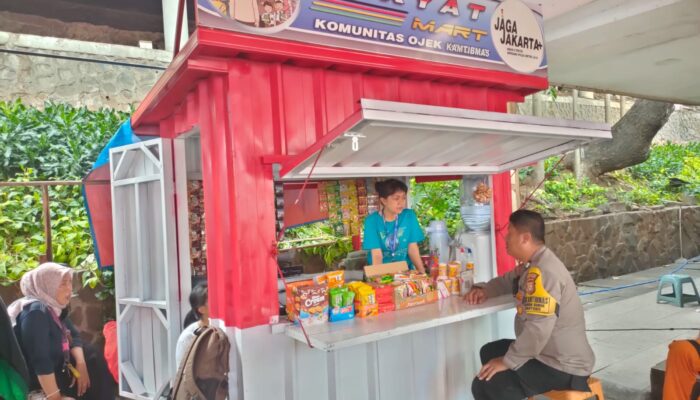 Dukung Komunitas Ojol, Polsek Menteng Sambangi Gerai Rakyat Mart di Blora