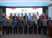 Wamendagri Bima Arya Apresiasi Efisiensi Anggaran dan Pengendalian Inflasi Pemda Riau