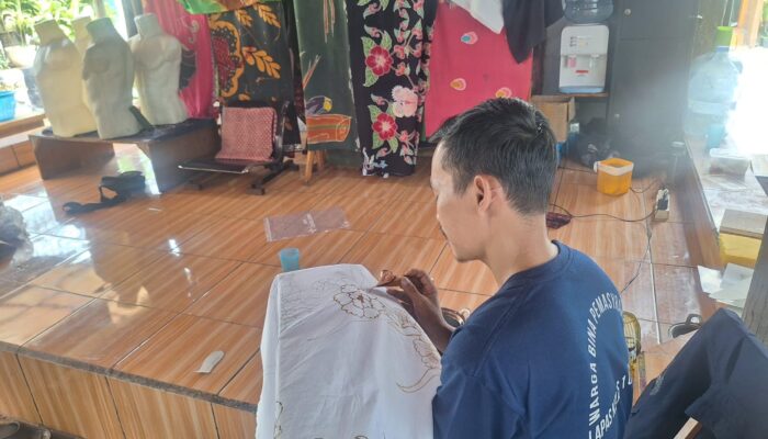 Batik Lintas 5, Wujud Kemandirian Warga Binaan Lapas Cipinang di Hari Batik Nasional