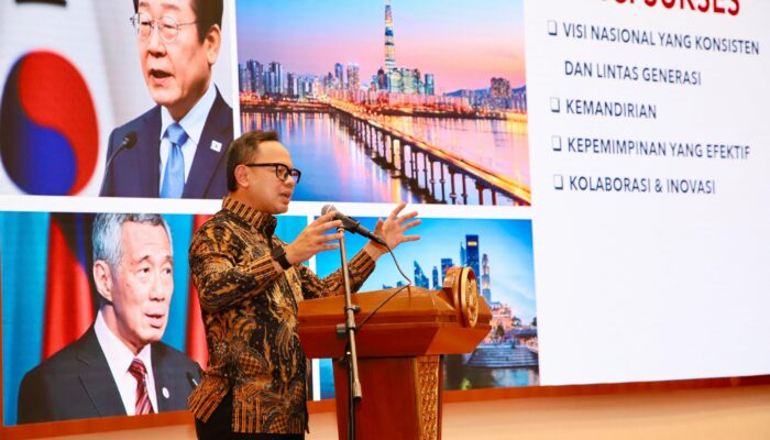 Wamendagri Bima Ingatkan Pentingnya “Membaca Tanda” untuk Hadapi Gelombang Besar Zaman