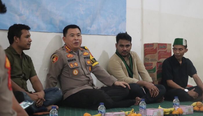 Ngopi Bareng HMI, Kapolres Metro Jakpus Ajak Mahasiswa Jaga Jakarta Lewat Kolaborasi