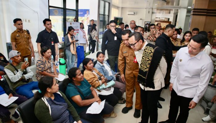Tinjau MPP Kota Kupang, Wamendagri Bima Apresiasi Inovasi Layanan Publik