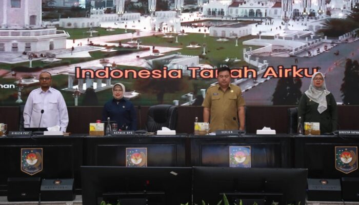 Berdampak Langsung Kepada Masyarakat, Sekjen Kemendagri Minta Pemda Cek Perkembangan Inflasi di Daerah