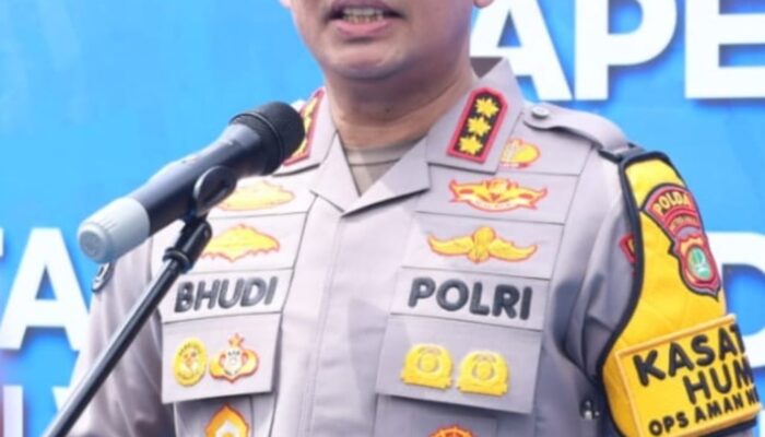Polda Metro Jaya Kawal Aksi Buruh di DPR, Tekankan Pelayanan Humanis dan Situasi Kondusif