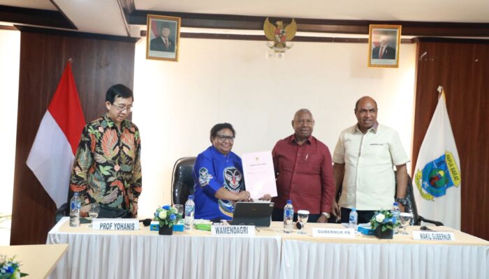 Wamendagri Ribka Tekankan Penguatan Kinerja Pemda di Tanah Papua