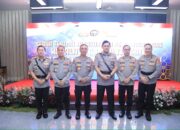 Pimpin Sertijab dan Pengantar Purna Tugas, Kadivhumas Polri Tekankan untuk Selalu Berbuat yang Terbaik