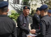 Brimob Polda Metro Jaya Beri Penghargaan kepada Anggota Berprestasi