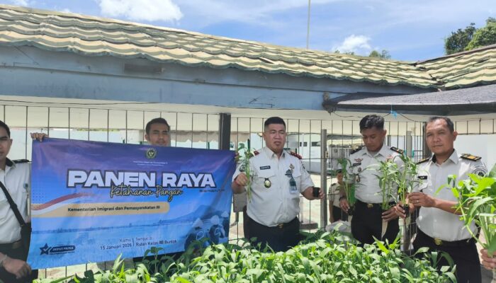 Rutan Buntok Ikuti Panen Raya Serentak Kemenimipas Secara Virtual, Dilanjutkan Panen Ikan Patin dan Sayur