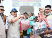 Tinjau Pidie Jaya, Ketua Satgas Tito Karnavian Serahkan Bantuan untuk Warga