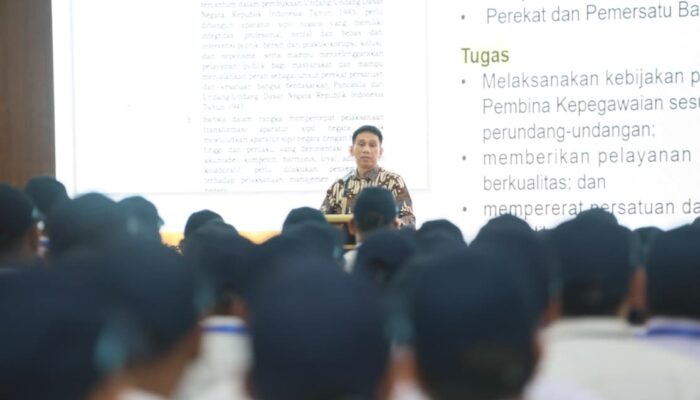 Tutup Orientasi PPPK, Wamendagri Wiyagus Ajak ASN Kemendagri dan BNPP Tingkatkan Pelayanan