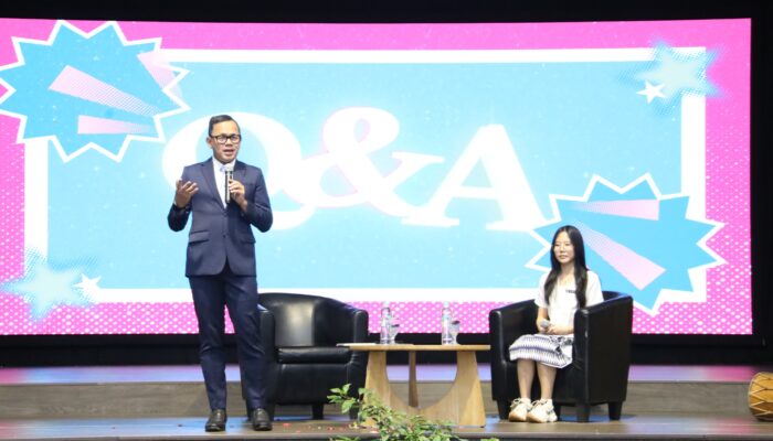 Wamendagri Bima Arya Dorong Pelajar Jadi Pemimpin Berkarakter di Tengah Dinamika Global