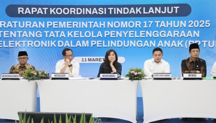 Mendagri Tegaskan Pemda Harus Terlibat dalam Pelindungan Anak dari Dampak Negatif Sistem Elektronik