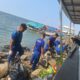 Satpolairud Polres Kepulauan Seribu Gelar Aksi Bersih Pantai di Marina Ancol