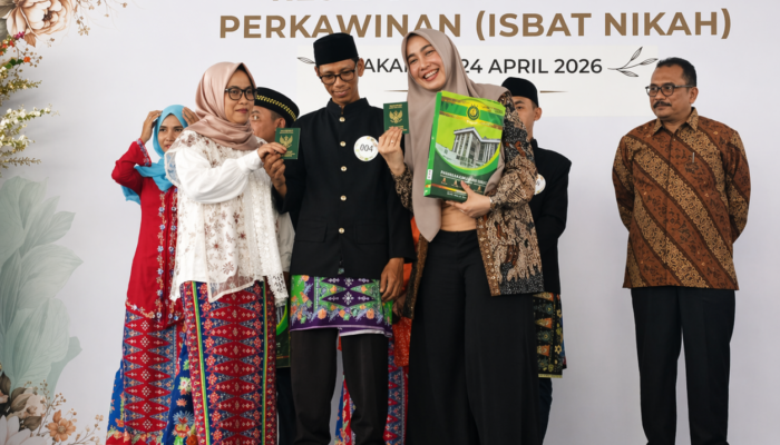Isbat Nikah Digelar Kejari Jakarta Barat, Warga Kini Miliki Status Perkawinan Sah