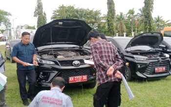 BPK RI Periksa Kelengkap Ratusan Mobil Dan Motor Dinas Pemkab Barsel