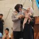 Kapolres Metro Bekasi Gelar Jum’at Berbagi dan Ceramah Kamtibmas Bersama Ibu-Ibu Sabuk Kamtibmas di Cikarang Utara