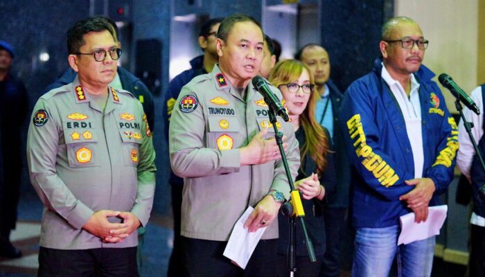 Bareskrim Polri Bongkar Judi Online Jaringan Internasional di Jakarta Barat, 321 WNA Diamankan