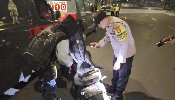 Operasi Malam di Jakarta Pusat, Polisi Amankan 8 Orang