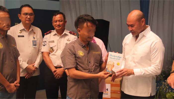 Gotong Royong Literasi, Lapas Cipinang Terima Ribuan Buku untuk Bangun Harapan Warga Binaan