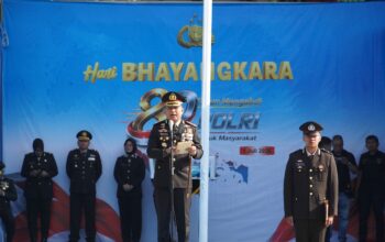 HUT Bhayangkara ke-80, Kapolres Jakpus Kombes Reynold Pimpin Upacara di Lapangan Banteng