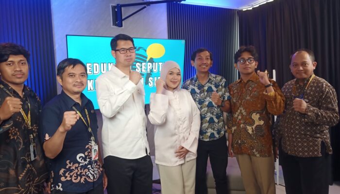 AWAS! Ancaman Siber Mengintai Keluarga, Sudis Kominfotik Jakbar Ingatkan Orang Tua Lindungi Ibu dan Anak